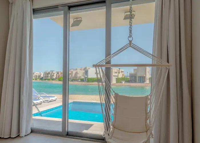 Villa Breezy Lagoonfront Escape 3br With Private Heated Pool & Lagoon Access I Tawila El Gouna Hurghada